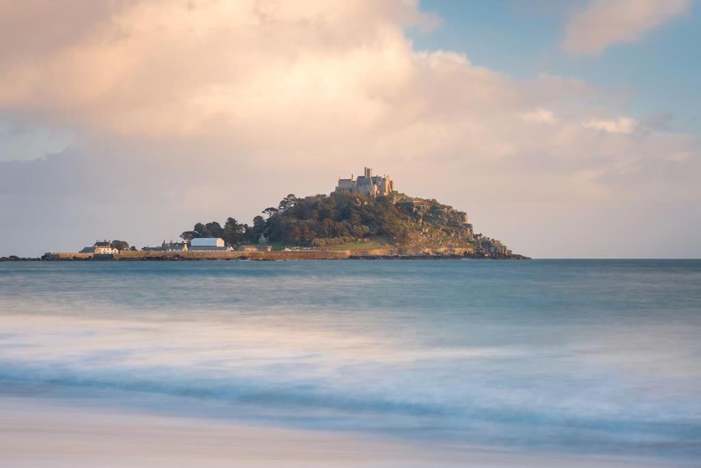 Room 2 Hotel Style Double Bedroom In Marazion Extérieur photo